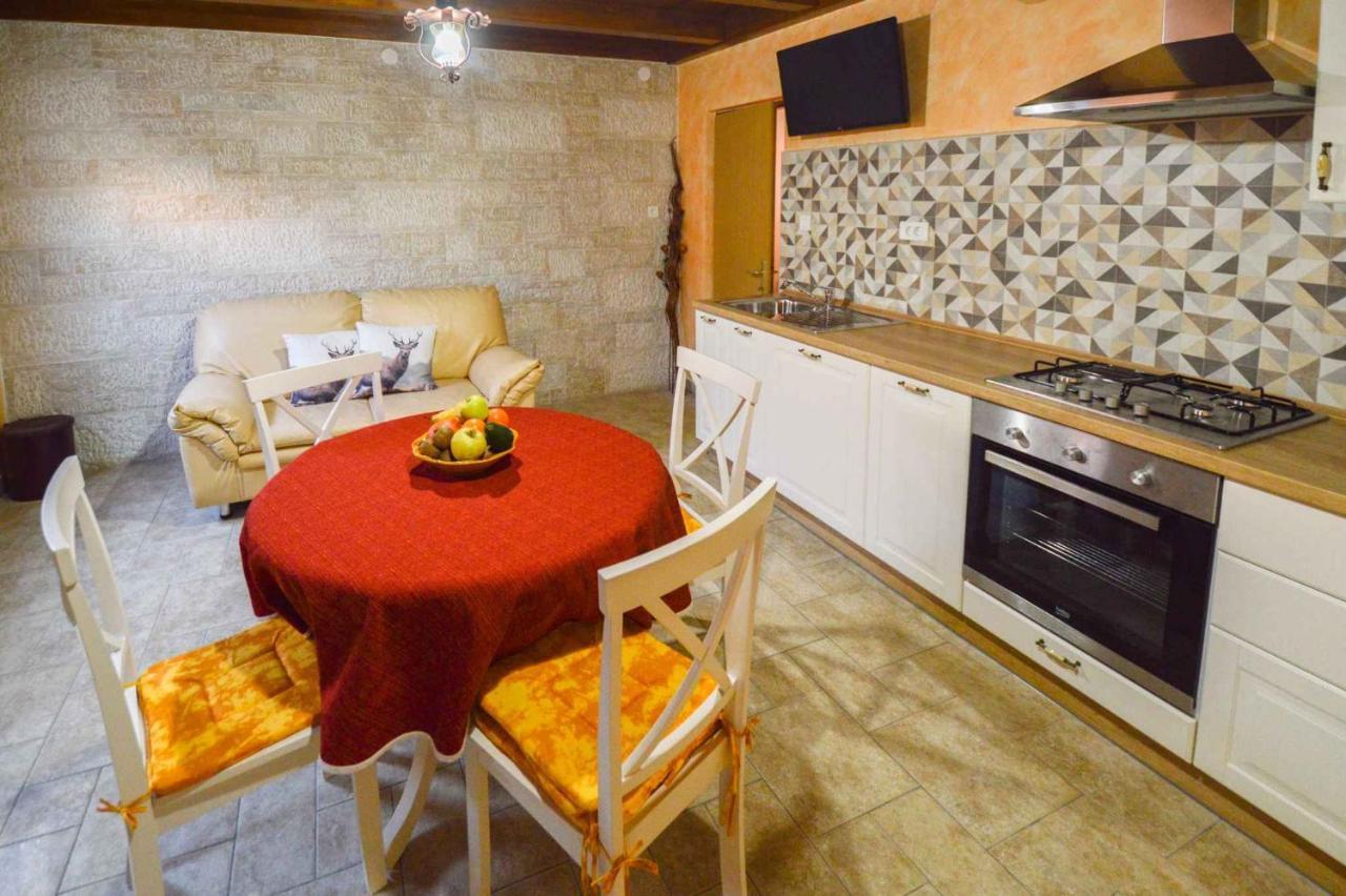 In Veli Vrh Apartment Pula